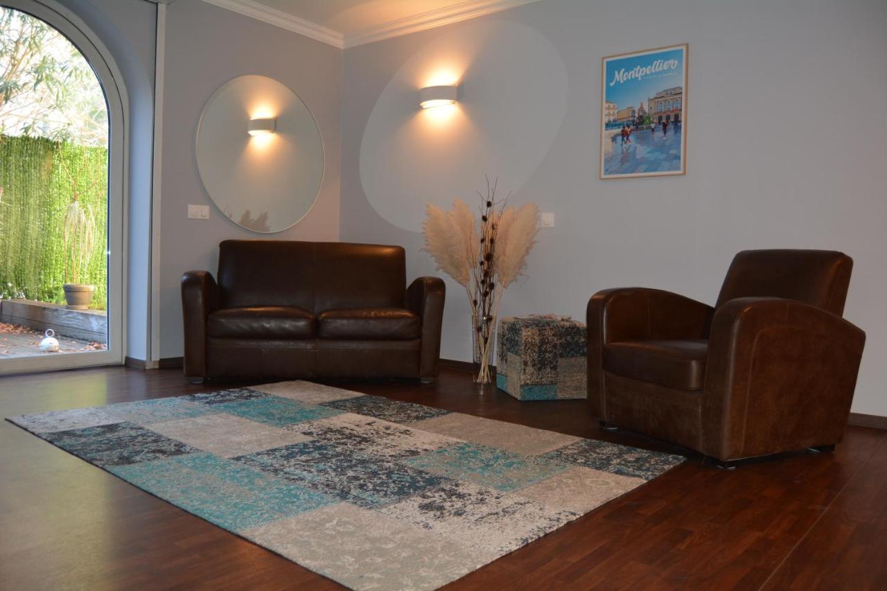 Hotel Ulysse Montpellier Centre ภายนอก รูปภาพ