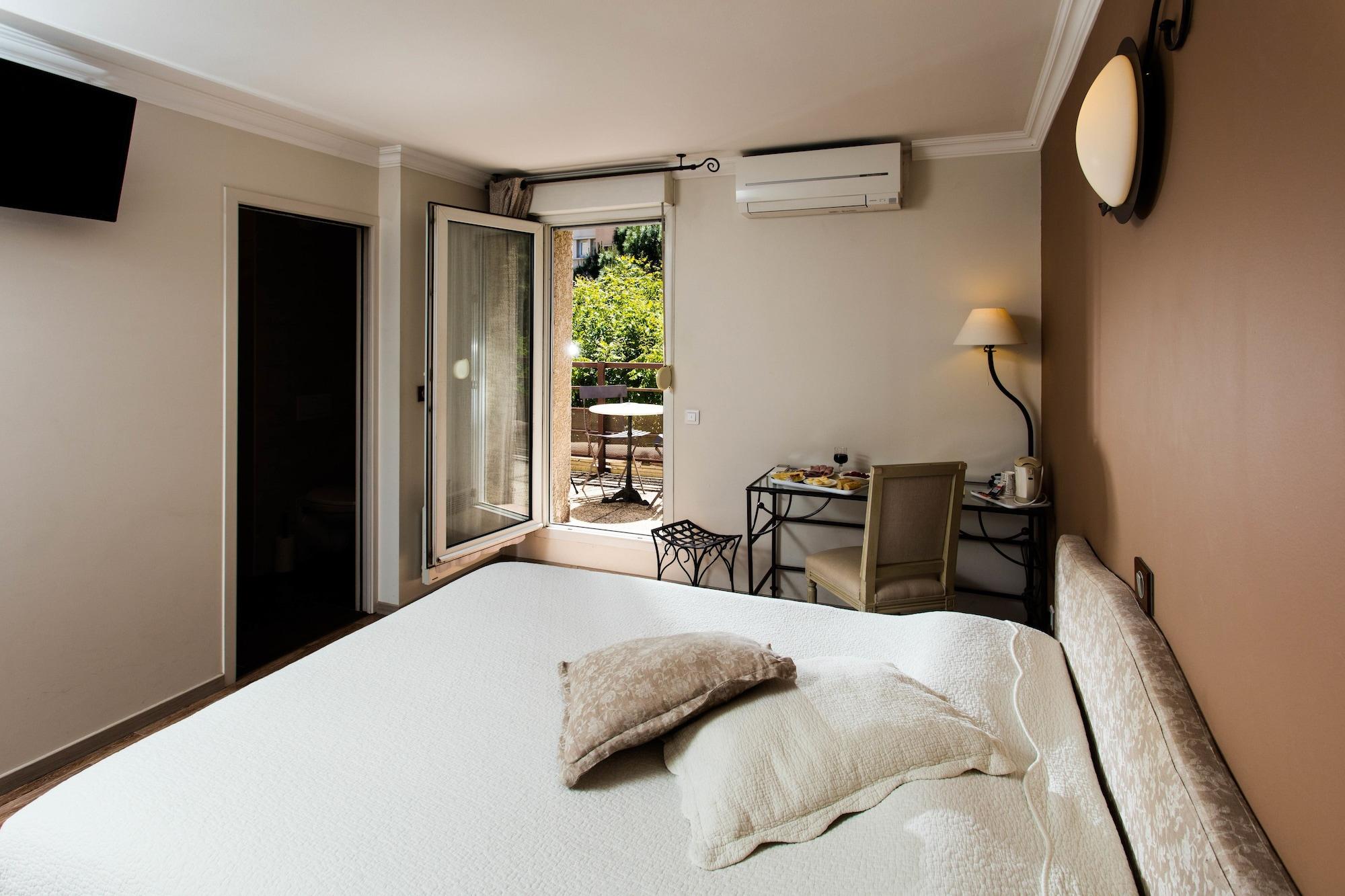 Hotel Ulysse Montpellier Centre ภายนอก รูปภาพ