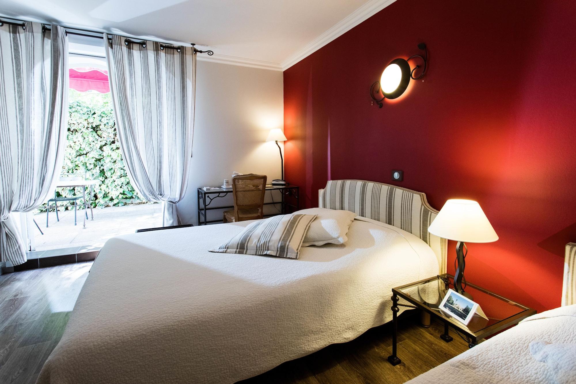 Hotel Ulysse Montpellier Centre ภายนอก รูปภาพ
